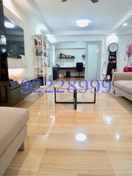 Blk 226C Compassvale Walk (Sengkang), HDB Executive #153635492